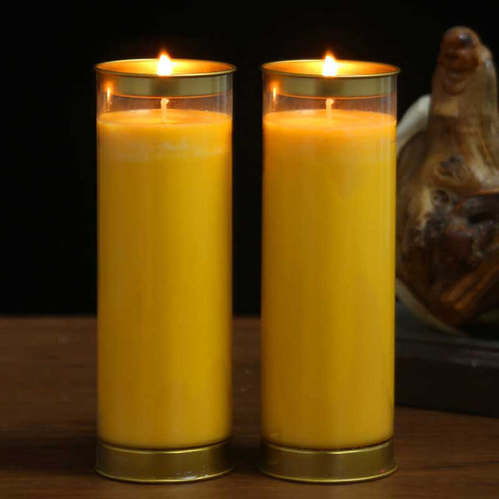 Meditationsgebet, Altarkerze, buddhistische Tempelrituale, Gebrauchsgegenstände