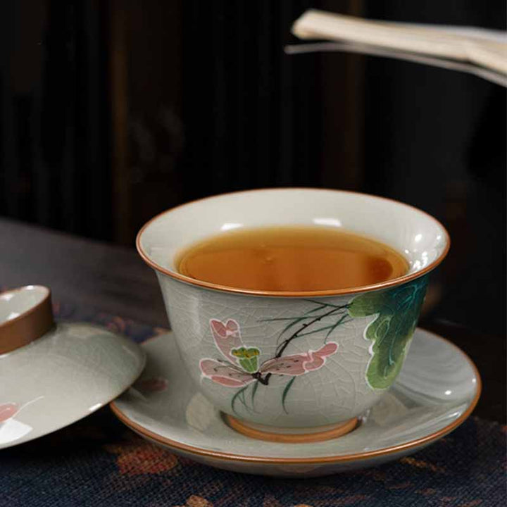 Buddha Stones Lotus Koi Fisch Pod Blatt Keramik Gaiwan Sancai Teetasse Kung Fu Teetasse und Untertasse mit Deckel 140 ml