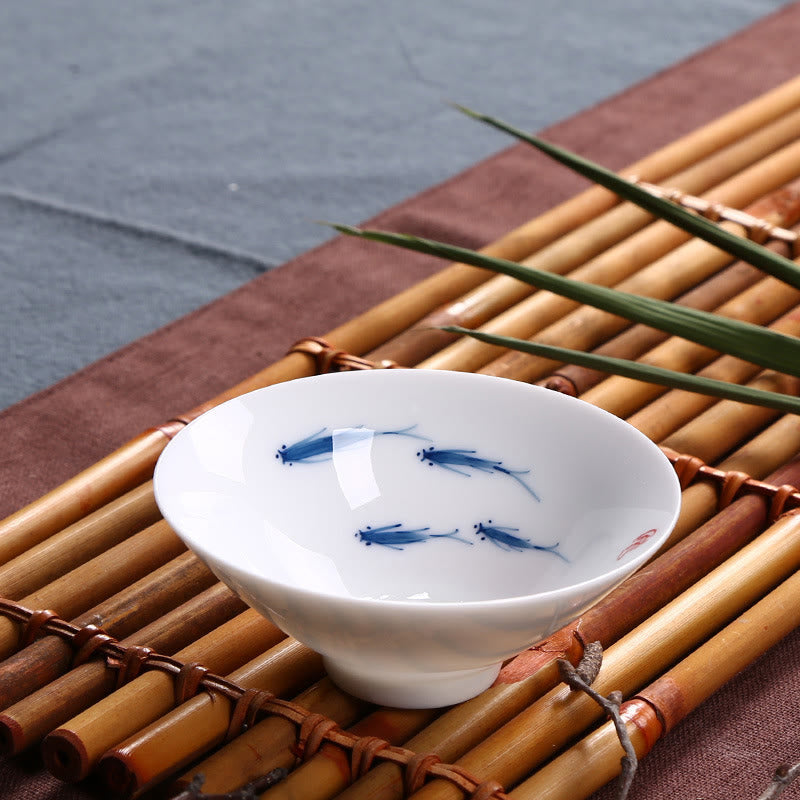 Buddha Stones Jingdezhen blaue und Weiß Porzellan-Koi-Fisch-Teetasse aus Keramik, Kung-Fu-Teetassen