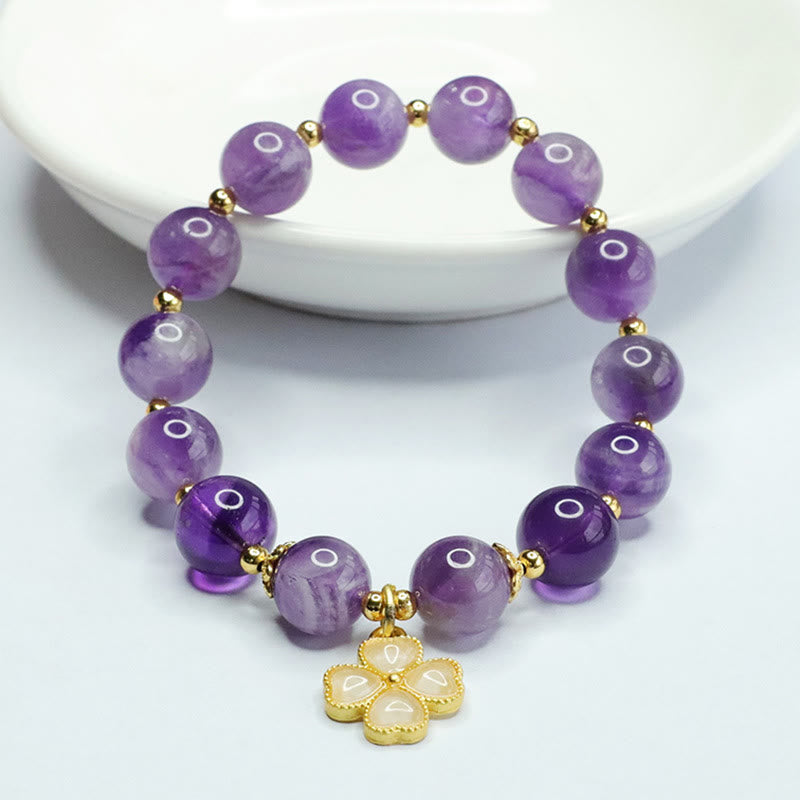 Buddha Stones Natürlicher Amethyst-Kristall, innerer Frieden, vierblättriges Kleeblatt-Charm-Armband