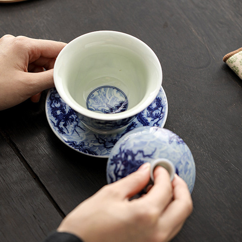 Buddha Stones, blaues und Weiß Drachenmuster, Porzellan, Gaiwan-Sancai-Teetasse, Kung-Fu-Teetasse und Untertasse mit Deckel