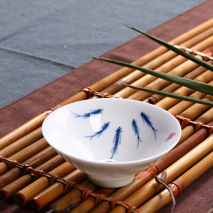 Buddha Stones Jingdezhen blaue und Weiß Porzellan-Koi-Fisch-Teetasse aus Keramik, Kung-Fu-Teetassen