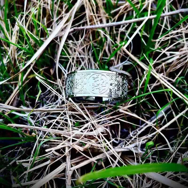 Buddha Stones, vier Schutztier, Drache, Weiß Tiger, Suzaku-Basalt, geschnitzter Erfolgs-Glücksring