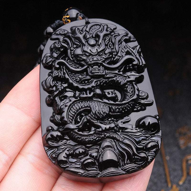 Halskette mit Anhänger „Drachenerfüllung“ aus schwarzem Obsidianstein von Buddha Stones