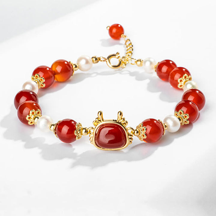 Buddha Stones 14K vergoldetes Jahr des Drachen natürliches rotes Achat-Perlenschutz-Fu-Charakter-Kettenarmband