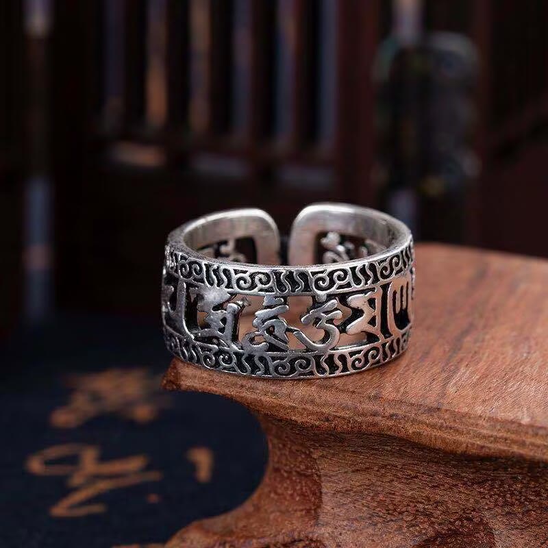 Buddha Stones Vintage Tibet Om Mani Padme Hum Ring mit geschnitztem, hohlem Design und Reinheit