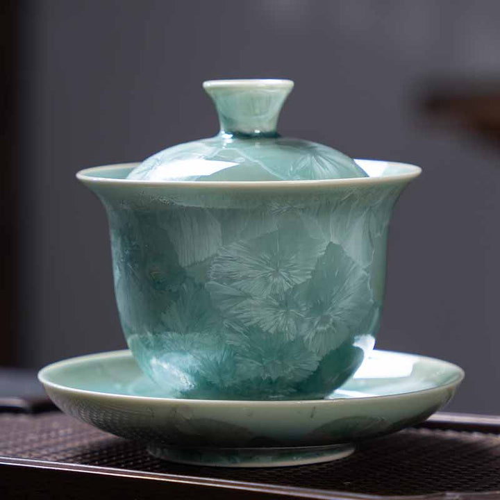 Buddha Stones Traditionelle glasierte Keramik Gaiwan Sancai Teetasse Kung Fu Teetasse und Untertasse mit Deckel 180 ml